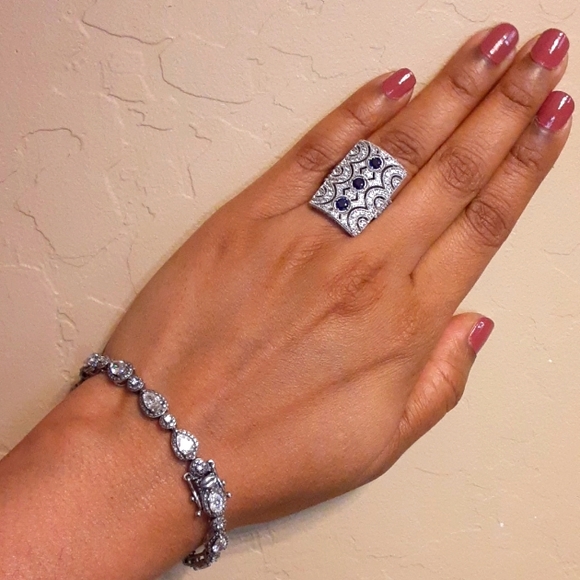 925, 2.48ctw Genuine Blue Sapphire & White Topaz Ring. FIRM. - Picture 8 of 17